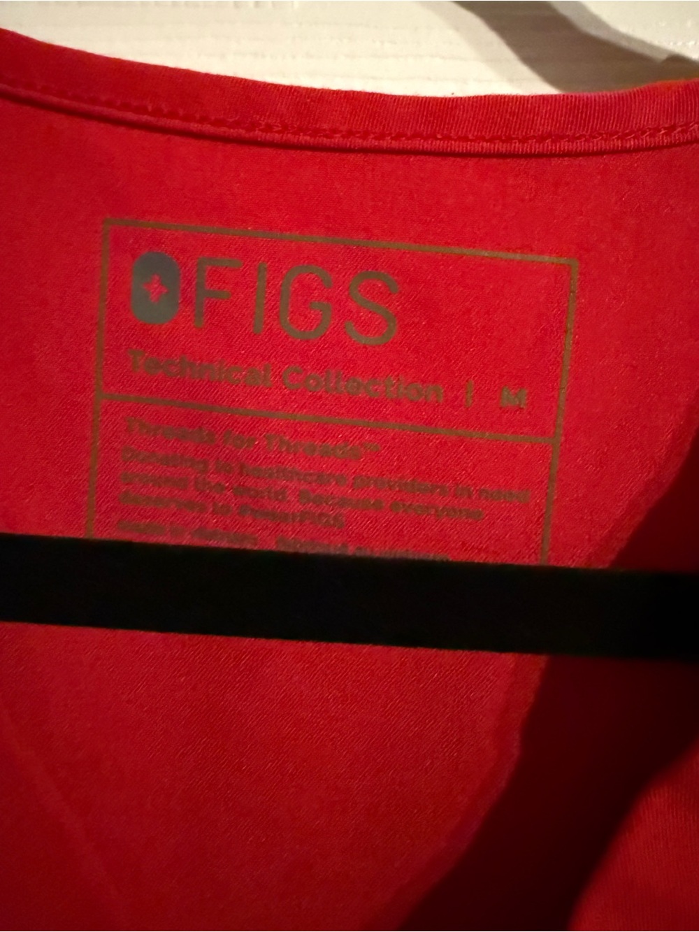 FIGS Winning Red Catarina V-Neck Scrub Top M, EUC - Picture 8 of 10